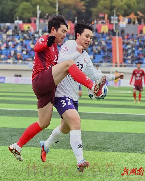 CMG群众足球邀请赛:湛江队2-0呼和浩特队 集锦 CMG群众足球邀请赛:湛江队2-0呼和浩特队 集锦